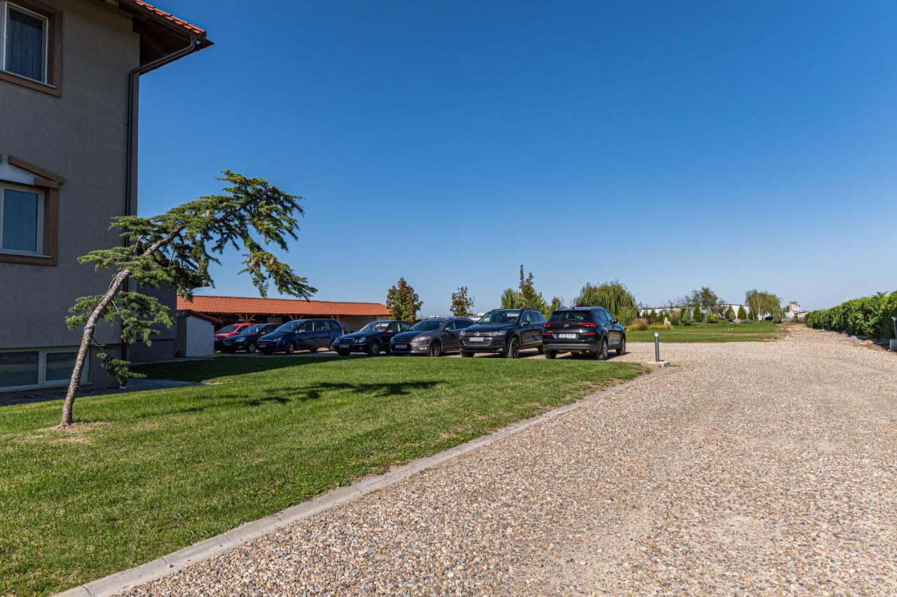 Hotel Stejarii Ineu (Arad)